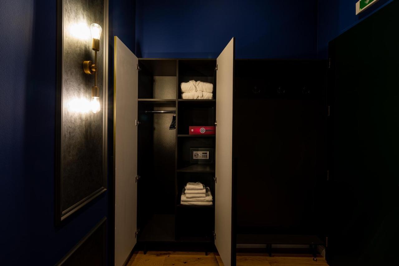 Târgu-Mureş Boutique Hotel Cocosul De Aur מראה חיצוני תמונה