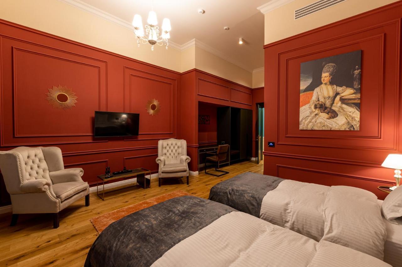 Târgu-Mureş Boutique Hotel Cocosul De Aur מראה חיצוני תמונה